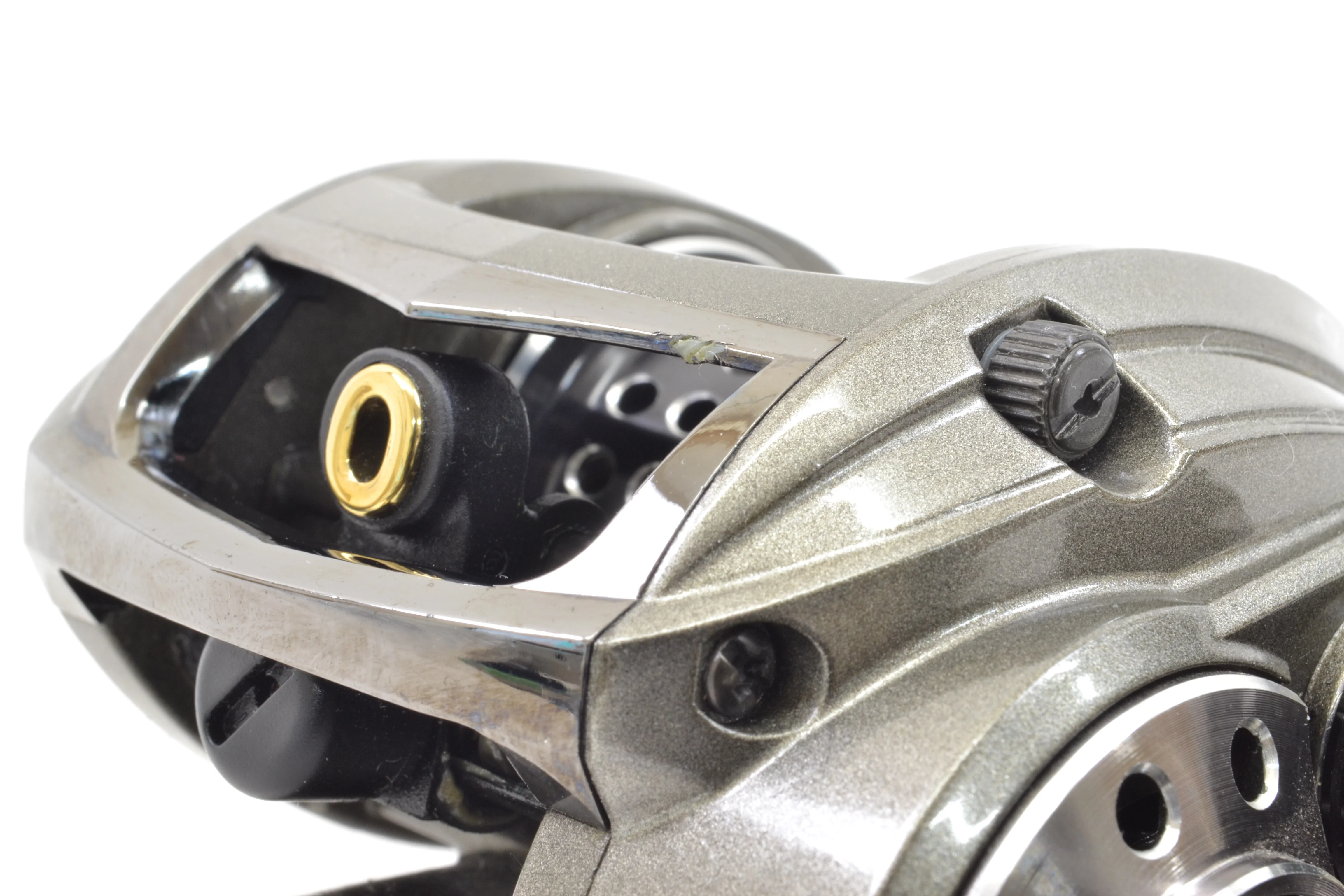 Used Abu Garcia Revo LT-L Left - Image 10