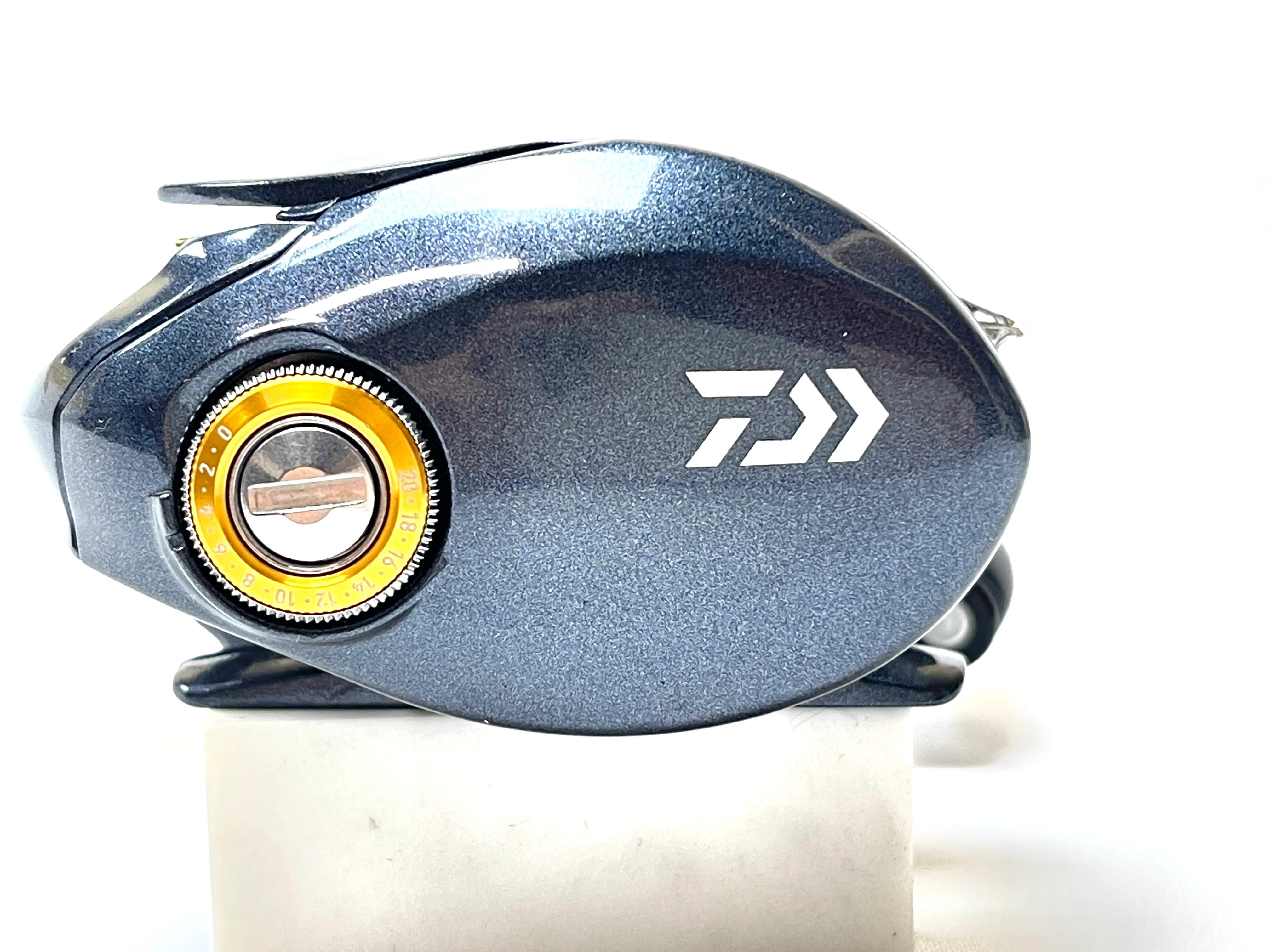 Used Daiwa 15 Zillion TW 1516H Right - Image 5