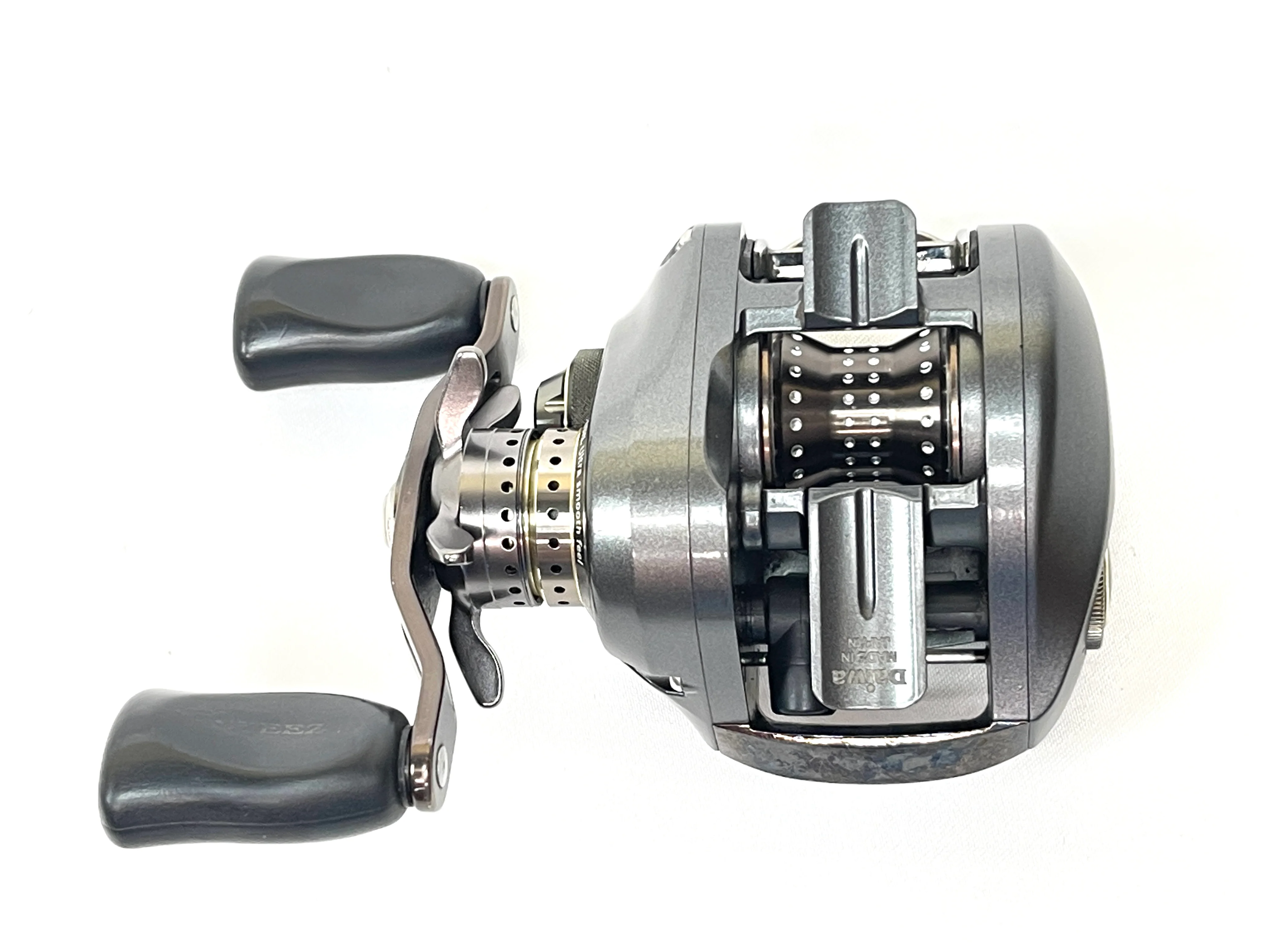 Used Daiwa Steez 103HL Left - Image 3