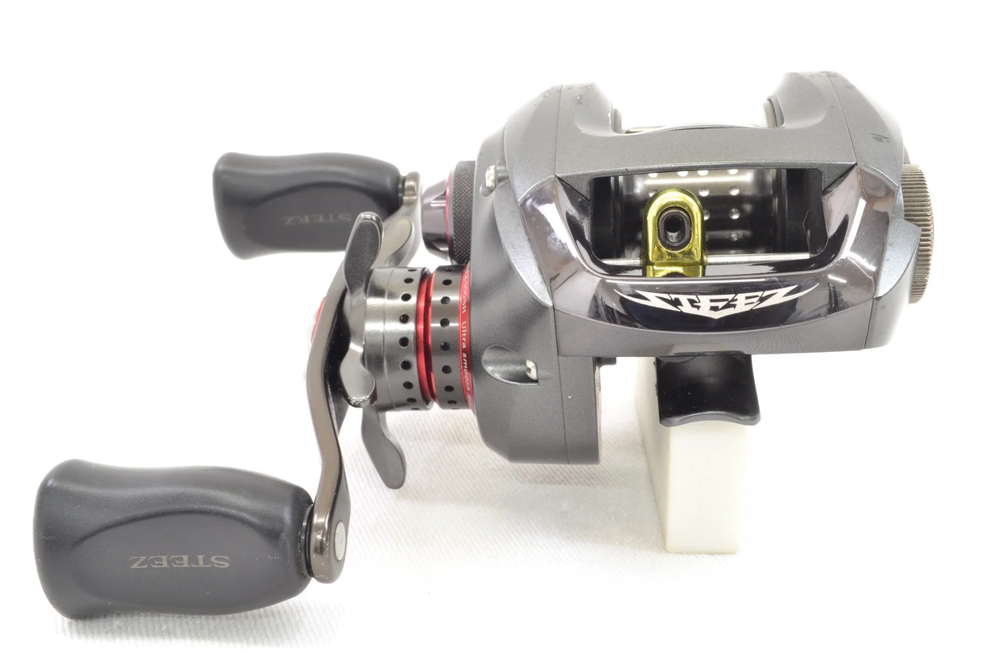 Used  Daiwa Steez Baitcasting 100SH Right - Image 5