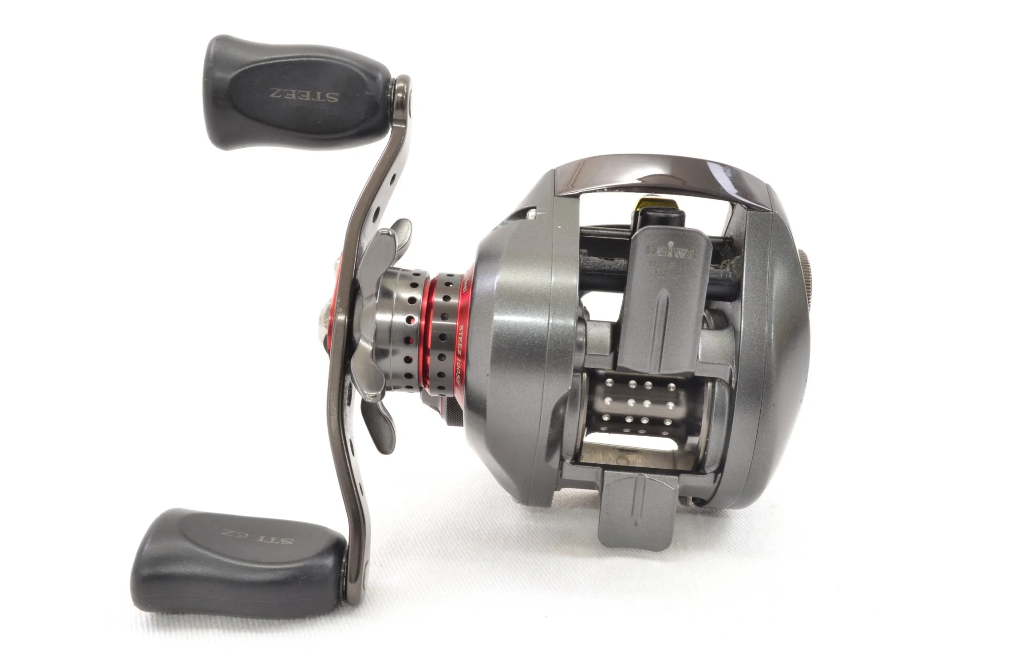 Used  Daiwa Steez Baitcasting 100SH Right - Image 7