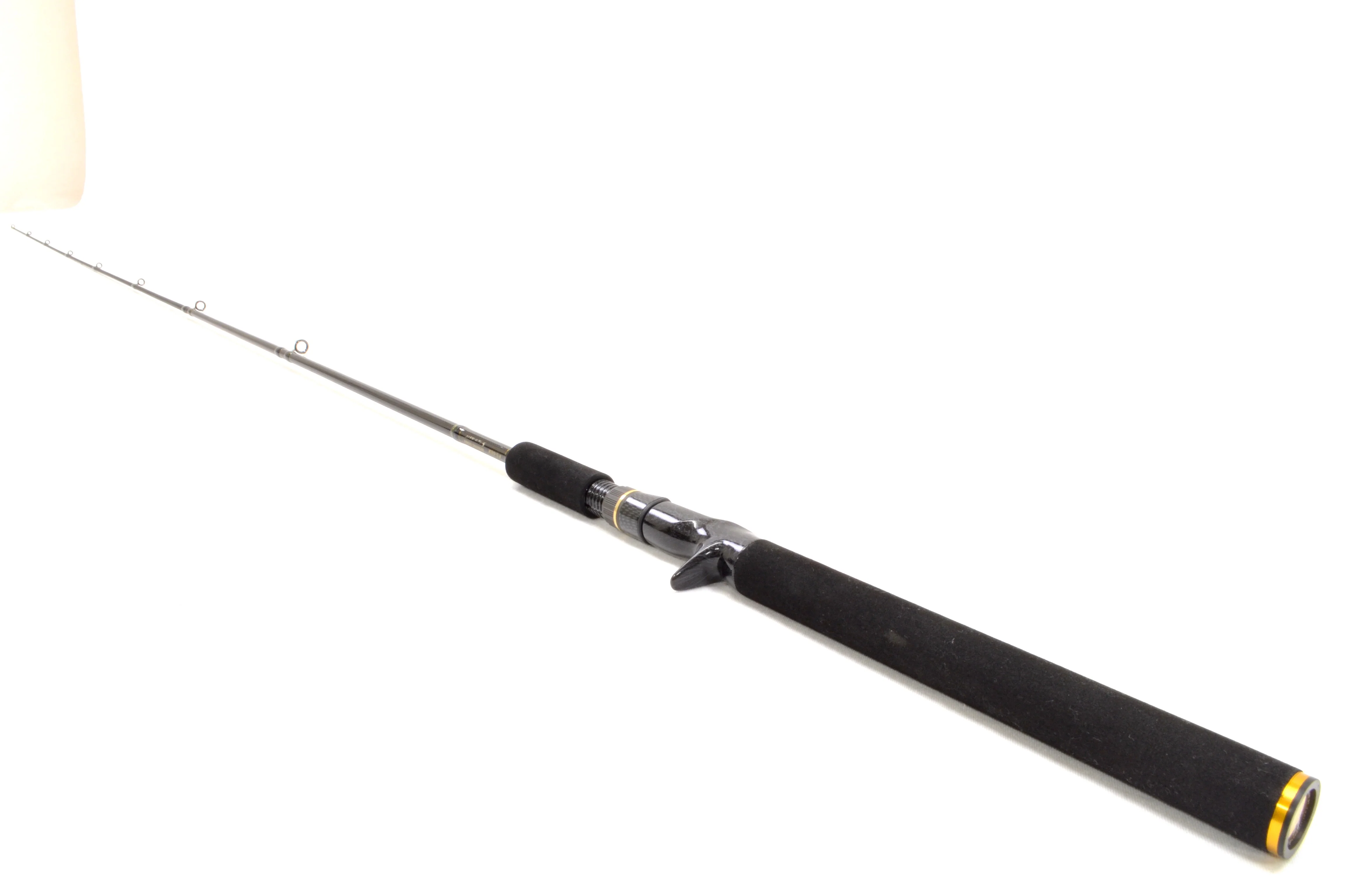 Used Megabass Destroyer F5-66X Bearing Down - Image 3