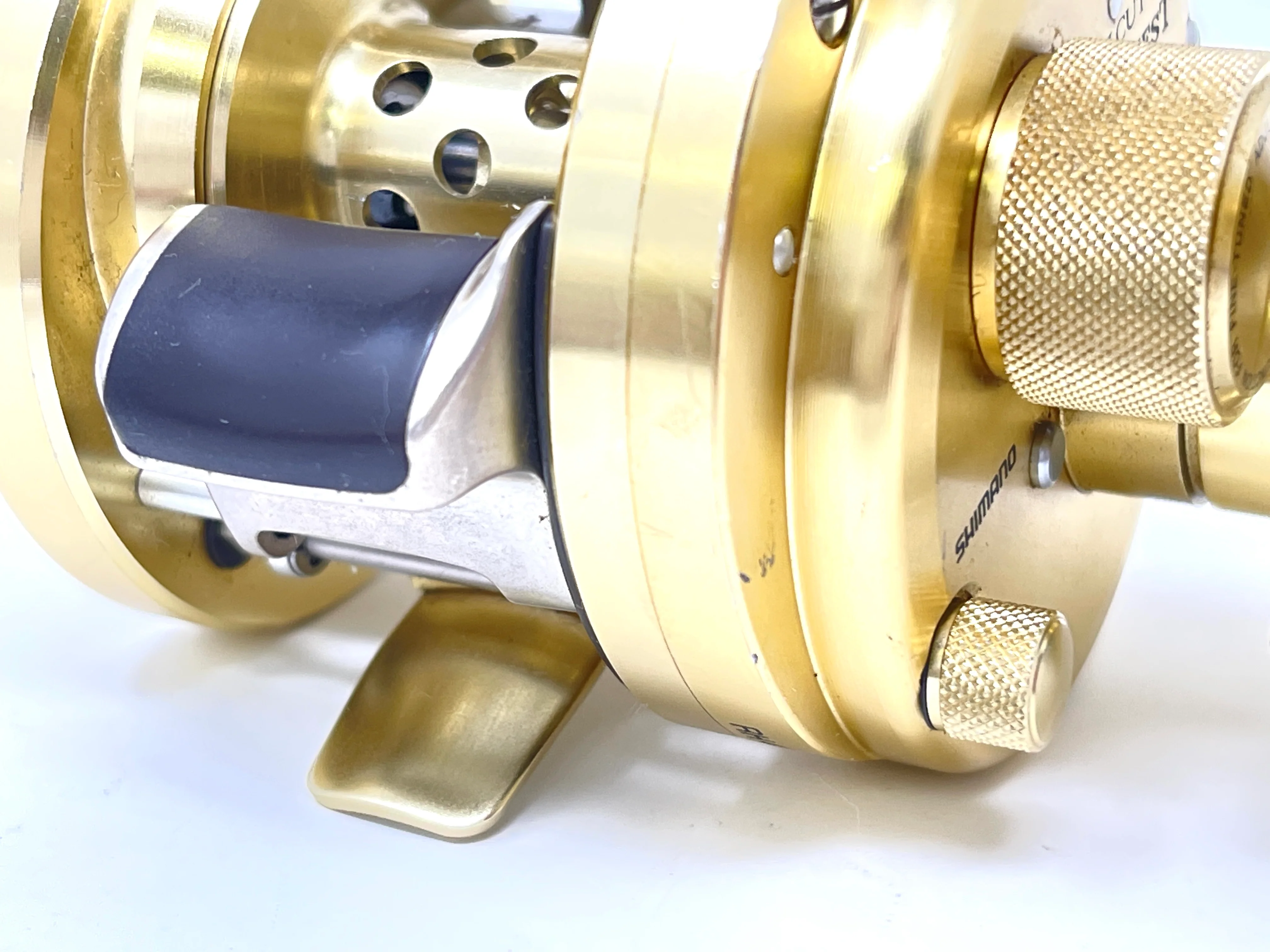 Used Shimano Calcutta Conquest 100 Right - Image 8