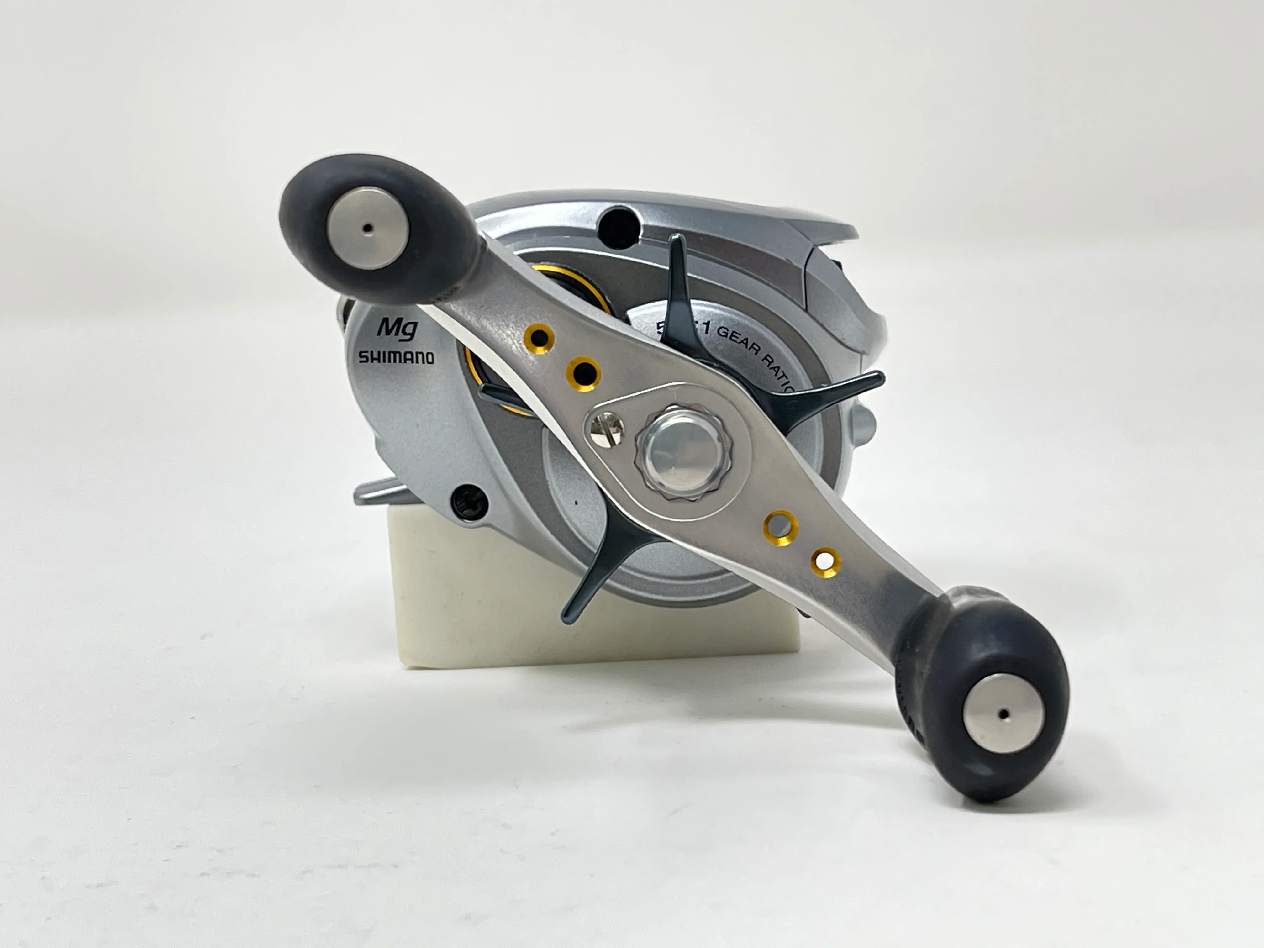 Used Shimano 09 Aldebaran Mg Right - Image 5