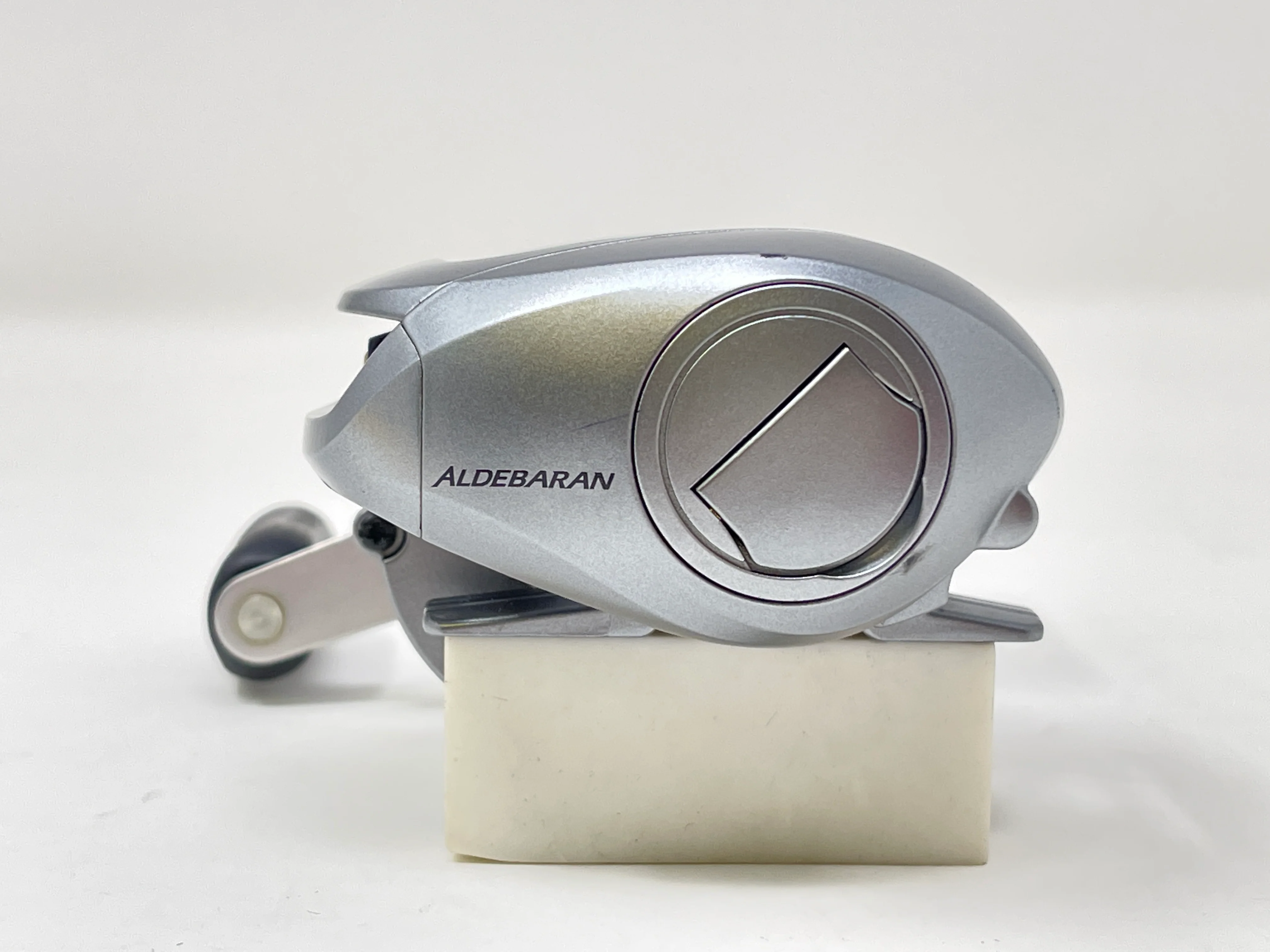 Used Shimano 09 Aldebaran Mg Right - Image 6