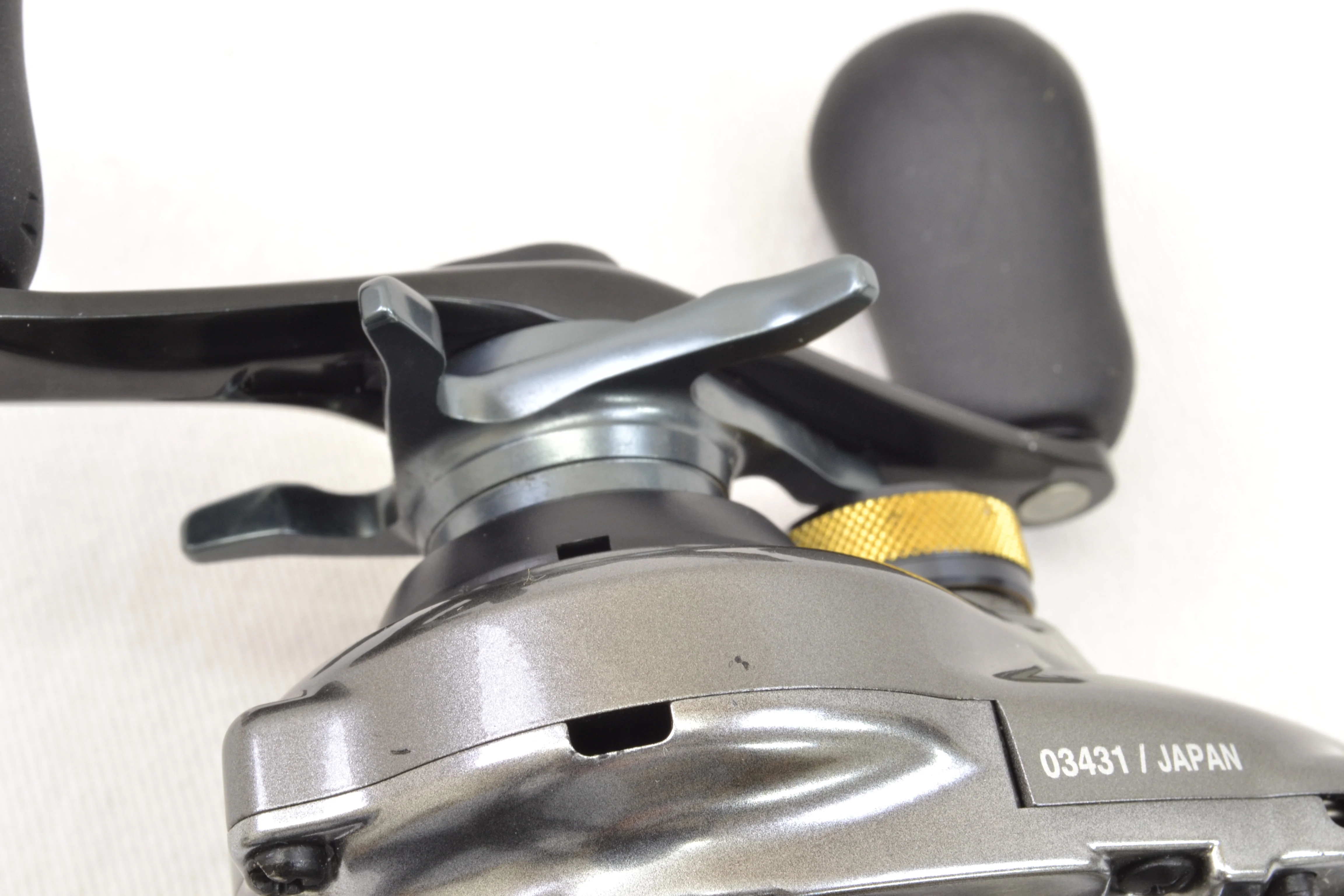 Used Shimano 15 Metanium DC XG Left - Image 9