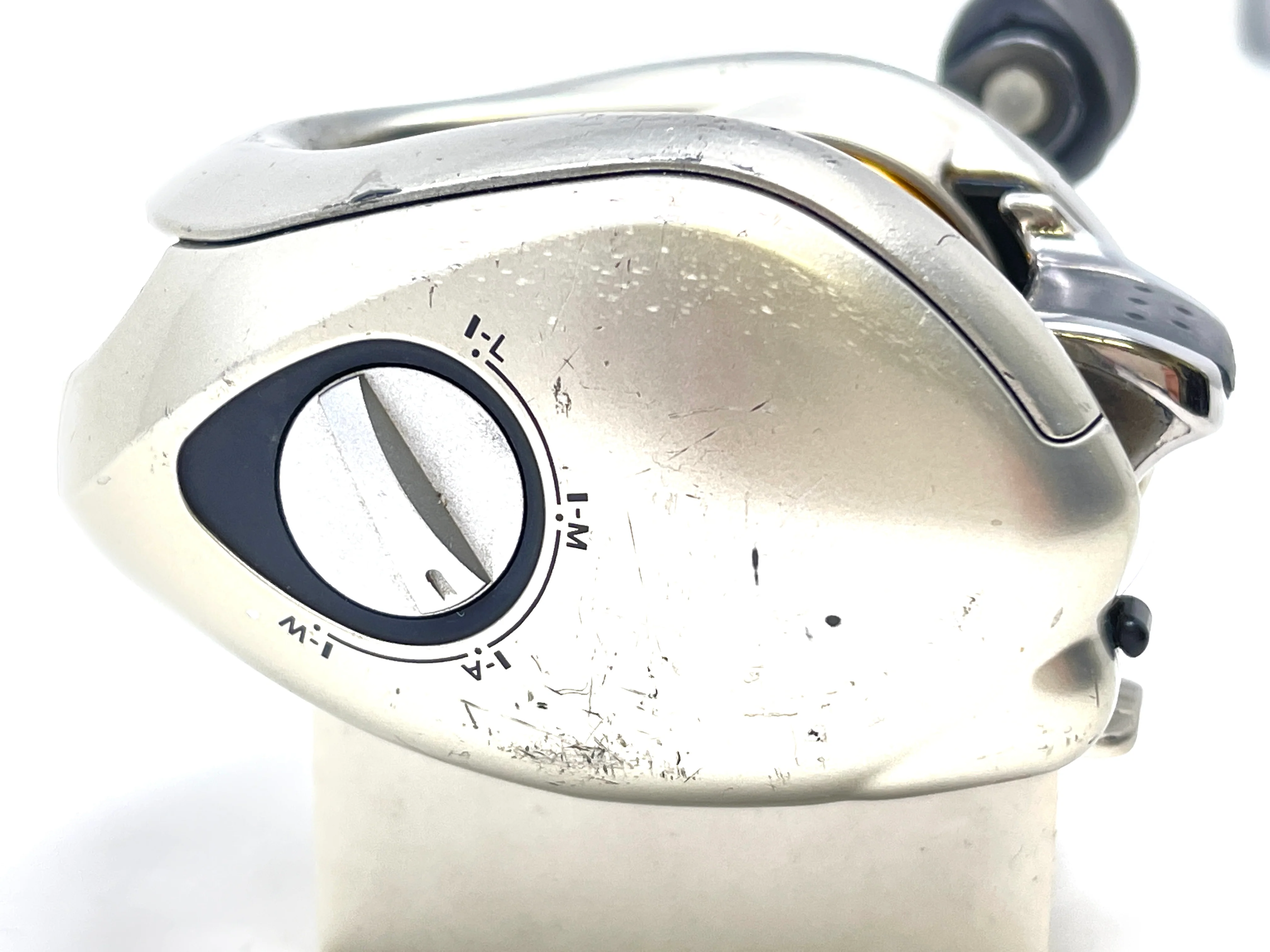 Used Shimano 08 Metanium Mg DC 7 Right - Image 7