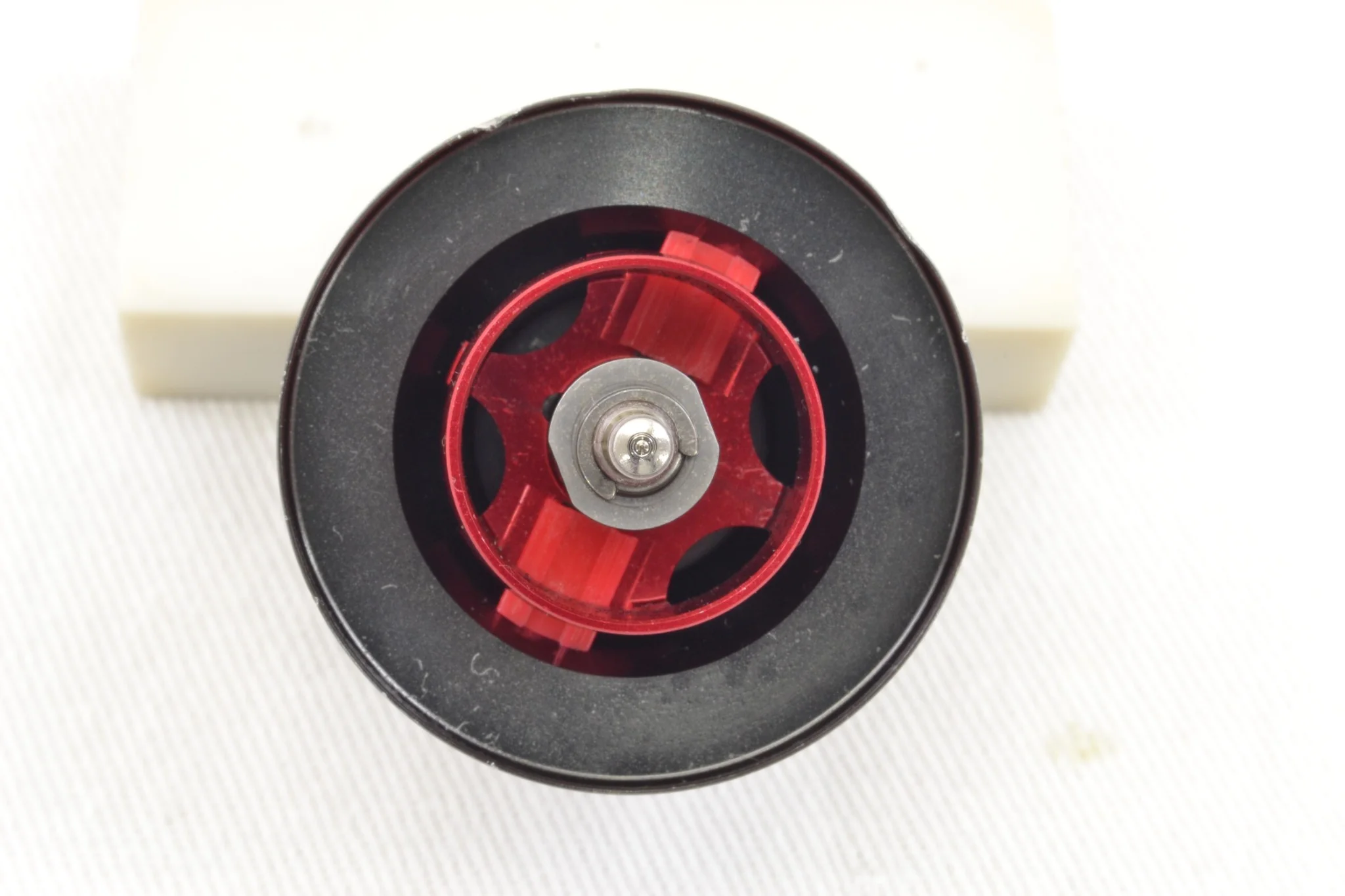 Used Daiwa Steez 103H Right - Image 10